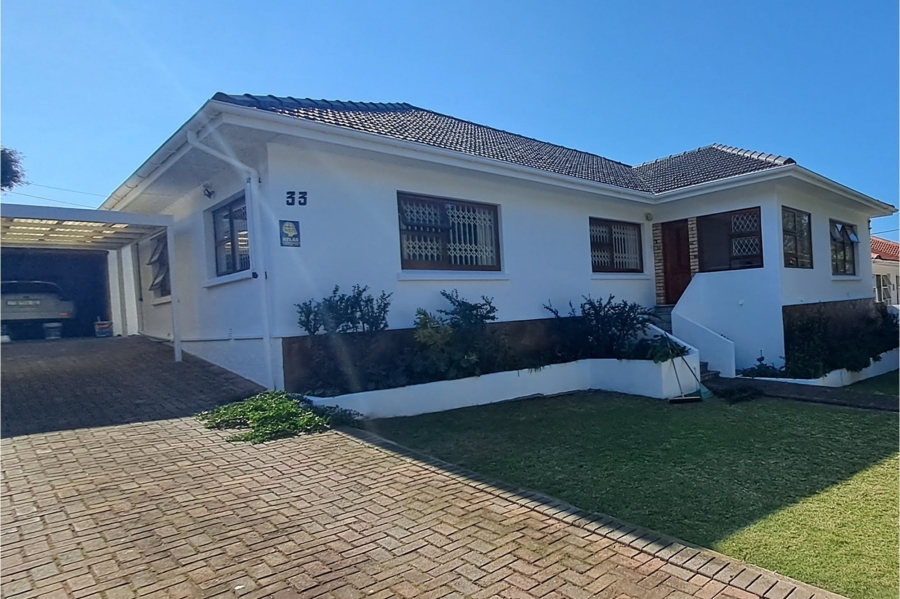3 Bedroom Property for Sale in Perridgevale Eastern Cape